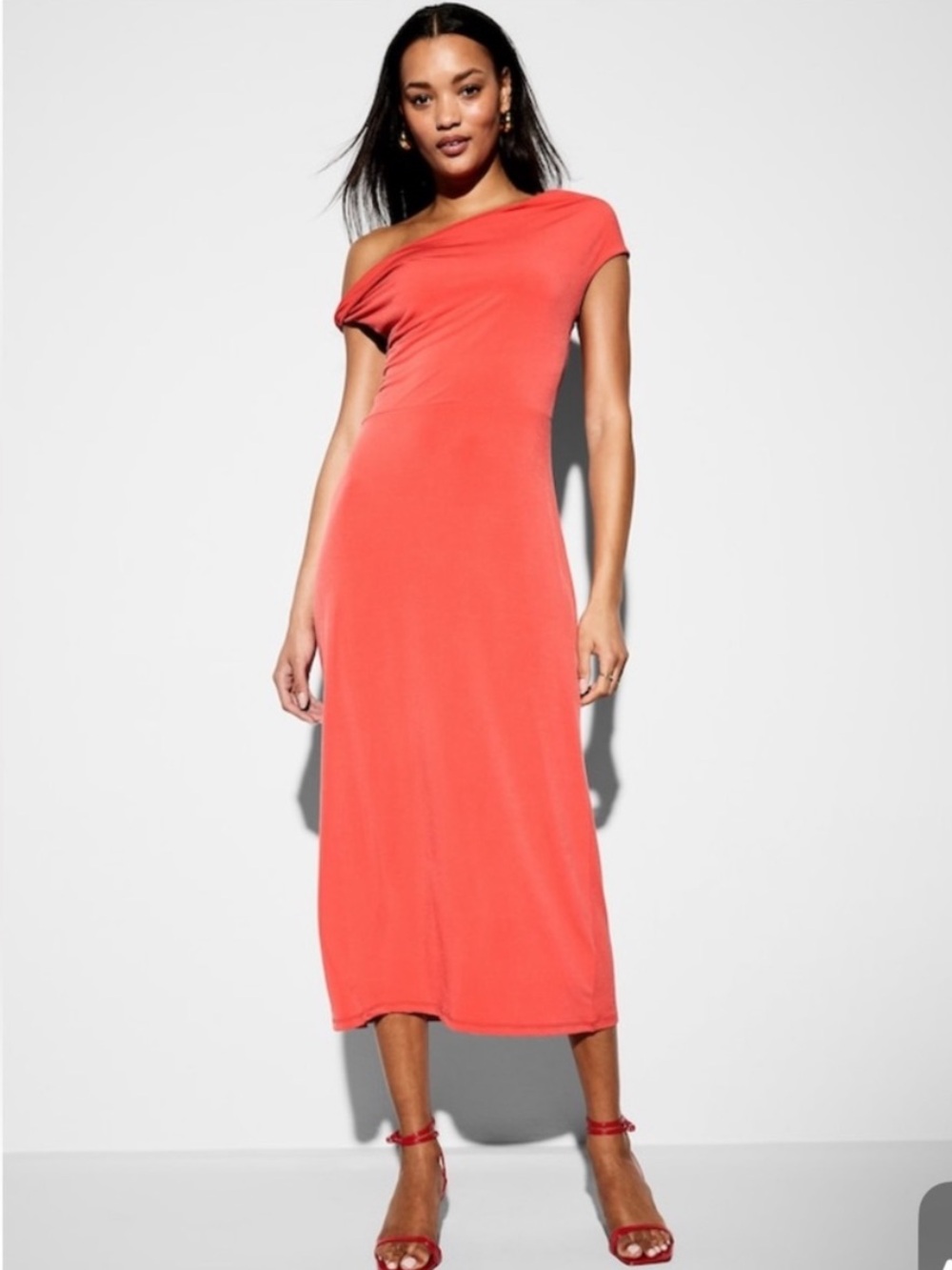 The Occasion by Old Navy One Shoulder Midi Cocktail Dress in Coral